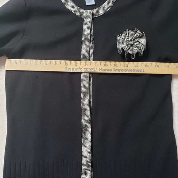 Cardigan - Picture 6 of 6